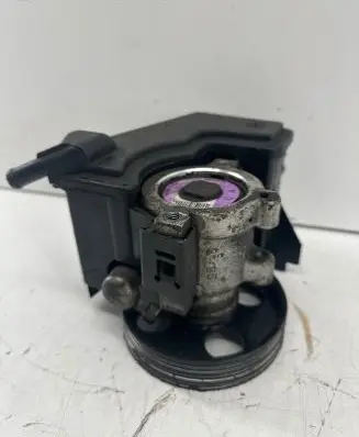 Peugeot 206 Power steering pump 26069779 9634816080 26062661