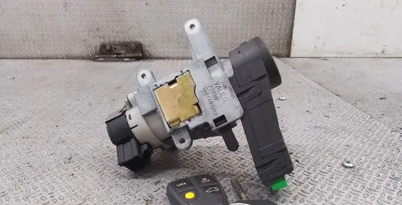 Volvo V70 Ignition lock 73760