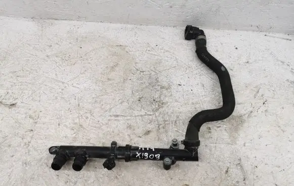 Peugeot 208 Engine coolant pipe/hose