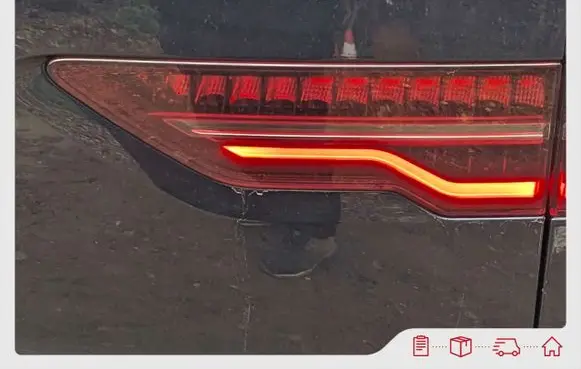 Jaguar I-Pace Tailgate rear/tail lights X590