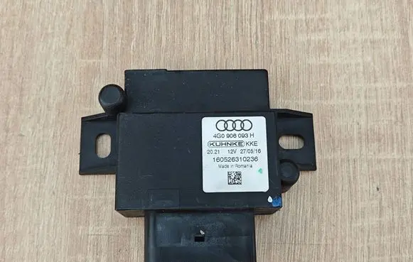 Audi A6 S6 C7 4G Fuel injection pump control unit/module 4G0906093H