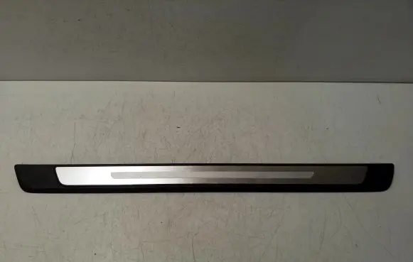 Audi e-tron Front sill trim cover 8W0853374F