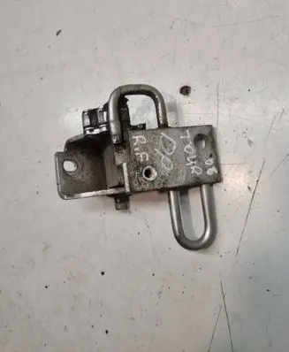 Volkswagen Touran I Front door lower hinge 1T0831412C