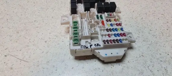 Mitsubishi Colt Fuse module MN108319 1791H0A1