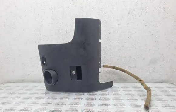 Volkswagen Touareg I Dashboard lower bottom trim panel 7L6858903BA