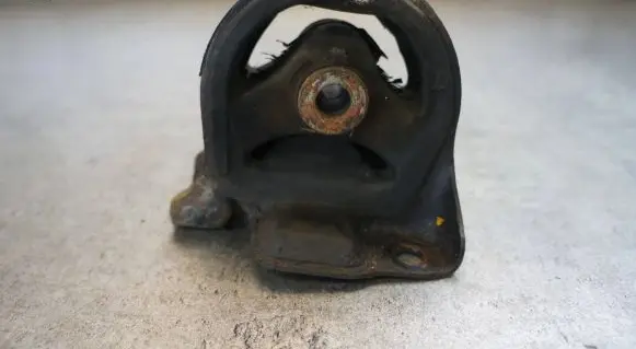 Honda Accord Engine mount vacuum valve 