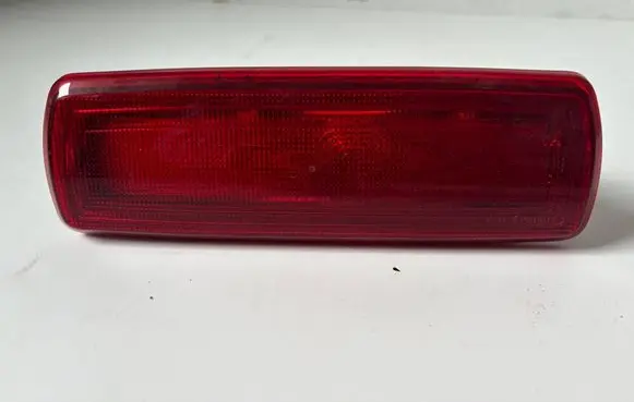 Renault Trafic III (X82) Third/center stoplight 265904849R 03523000 93867977