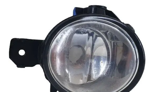 BMW X3 E83 Front fog light 7184318