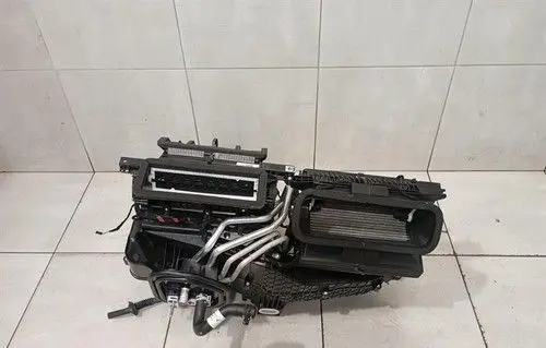 Lotus Emira Heater blower motor/fan resistor 8889508554