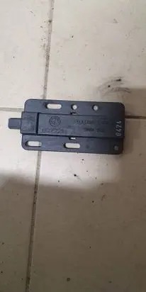 BMW 3 E92 E93 Keyless (KESSY) go control unit/module 6922211