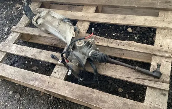 Volkswagen Caddy Steering rack 1K1423381 1K1909144F