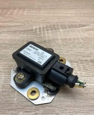 Audi A6 S6 C5 4B ESP acceleration yaw rate sensor 4B0907655 0265005213