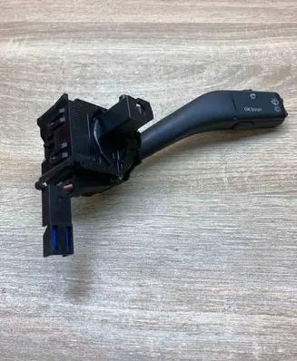 Volkswagen Golf Plus Wiper control stalk 1K0953519A