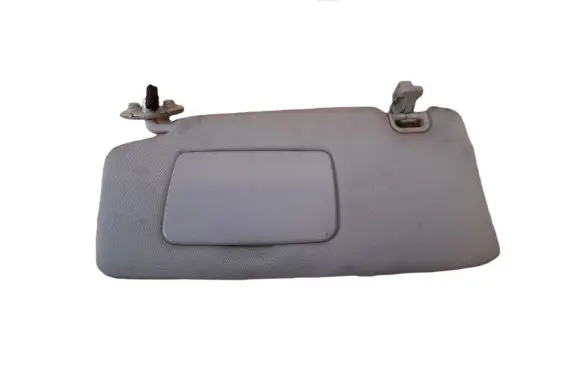 Subaru Legacy Sun visor