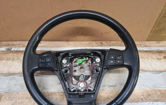 Volvo V50 Steering wheel 55150060