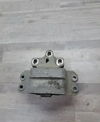 Audi A3 S3 8P Engine mount bracket 1K0199555