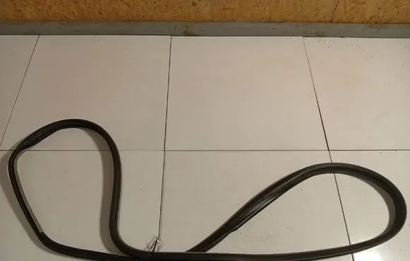 Opel Vectra C Rubber seal front coupe door