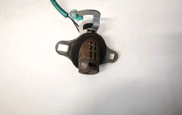 Mazda Premacy Tailgate exterior lock 
