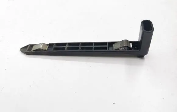 Volvo XC60 Headlight/headlamp mounting bracket 30763154 89075547