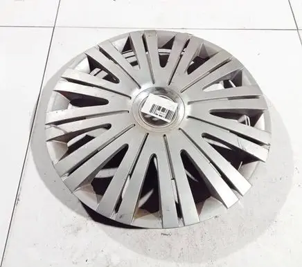 Citroen C5 R16 wheel hub/cap/trim 