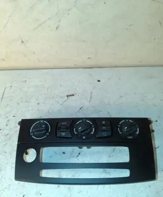 BMW 5 E60 E61 Climate control unit 6956825