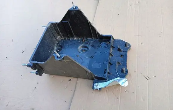 Mazda CX-30 Battery tray BDTS56041