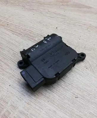 Audi A6 S6 C6 4F Air flap motor/actuator 0132801310