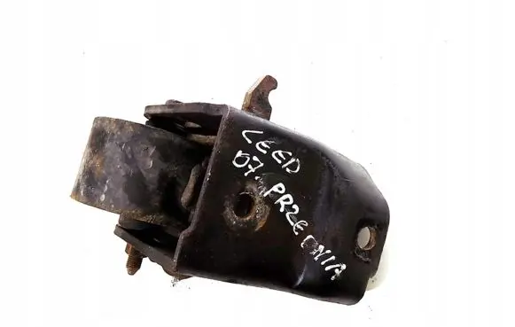 KIA Ceed Engine mount bracket