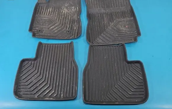 Citroen C4 Cactus Front floor mat 77408173 IMPRK1541532