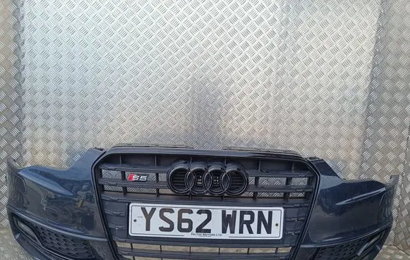 Audi A5 Sportback 8TA Front bumper 