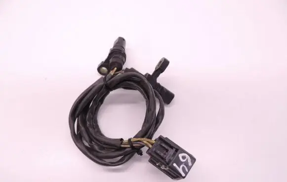 Volvo V70 Camshaft speed sensor D107