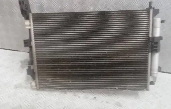 Ford C-MAX II Coolant radiator
