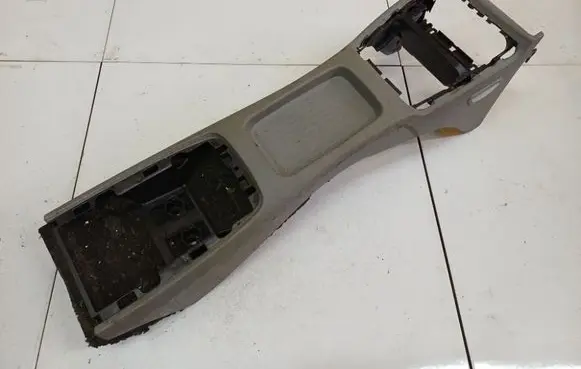 BMW 3 E90 E91 Center console 23853461