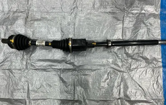 Mercedes-Benz E W213 Front driveshaft A2133309902 A213330