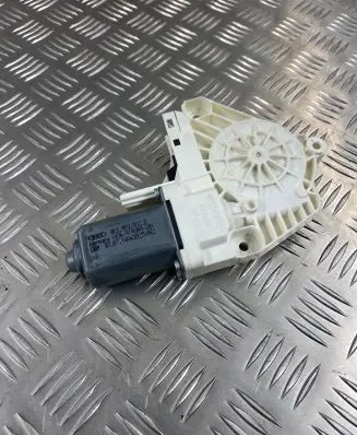 Volkswagen Sharan Front door window regulator motor 8K0959802B 1036919809201 140420251062