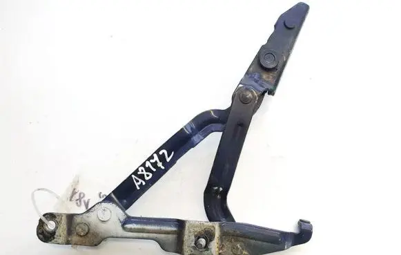 Volkswagen PASSAT B5 Tailgate/trunk/boot hinge