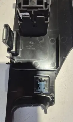 Ford Mustang VI Electric window control switch 