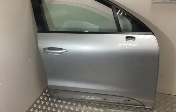 Porsche Macan (95B) Front door 95B831312A