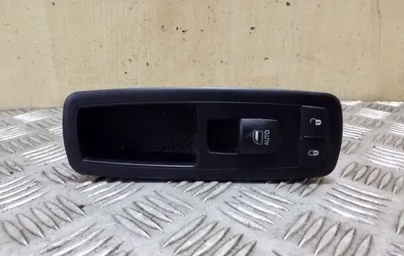 Jeep Grand Cherokee Electric window control switch 68030822AC