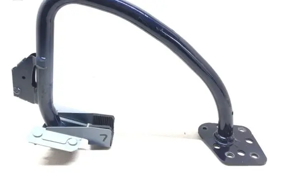Maserati Quattroporte Tailgate/trunk/boot hinge