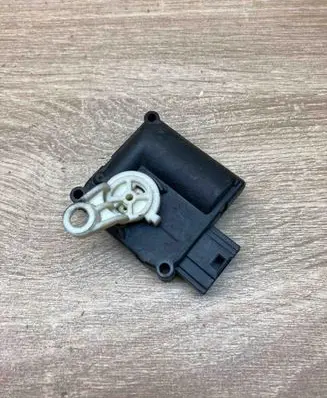 Audi A6 S6 C6 4F Air flap motor/actuator 4F0820511B 0132801369MAIN BVA