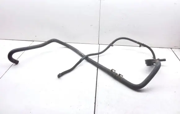 Opel Antara Fuel injector supply line/pipe 