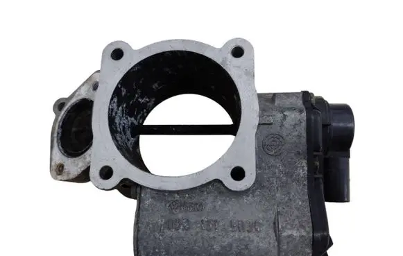 Audi A6 S6 C5 4B EGR valve 06D131503C