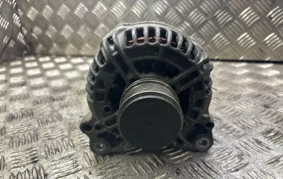 Audi A4 S4 B7 8E 8H Generator/alternator 06F903023J 0124525092