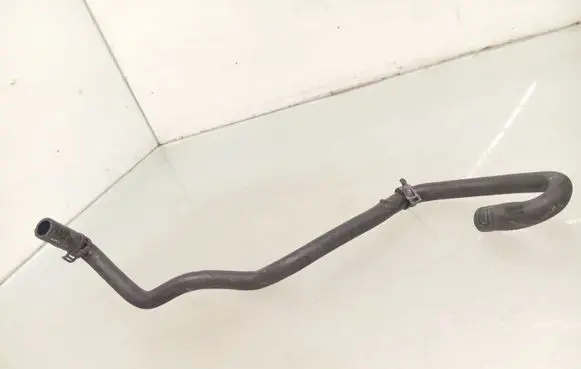Seat Ibiza IV (6J,6P) Engine coolant pipe/hose 6R0121109A