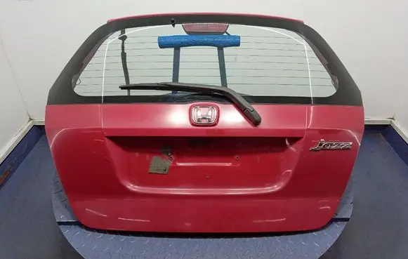 Honda Jazz Tailgate/trunk/boot lid 