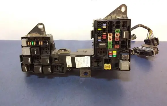 Jaguar XF X250 Fuse box set 7154725930