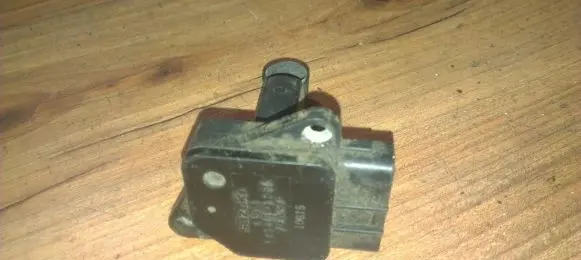 Suzuki Grand Vitara II Mass air flow meter 1974002230 197400-2230