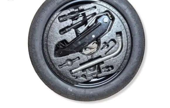 Volkswagen Golf VI R16 spare wheel 1K0601027S
