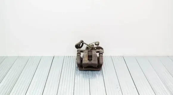 Hyundai i10 Rear brake caliper